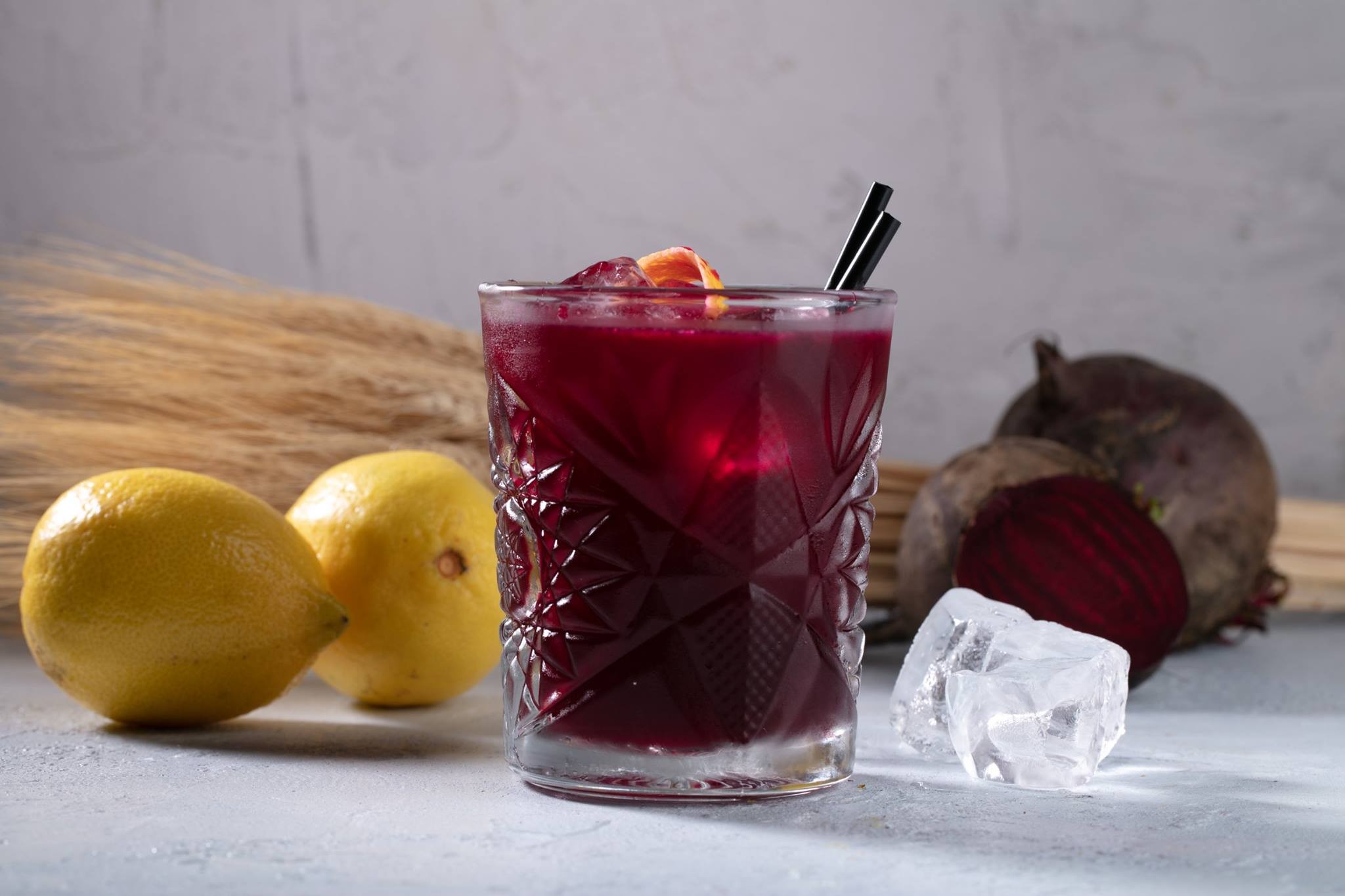 Коктейль Beet Gin